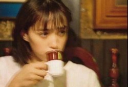 分手视频伤感15秒,泪洒15秒，情感漩涡中的无奈告别