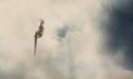 天空出现龙真实视频,首次捕捉到真实龙形云彩视频