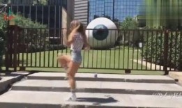 鬼步舞女生版视频,鬼步舞女生版魅力绽放